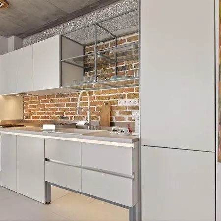 Design Lux Harmony In Bamboo Garden,no Shoes Allowed Inside * ヴァルナ